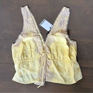 Rumored Lady Lace Tank Buttercream Jacquard